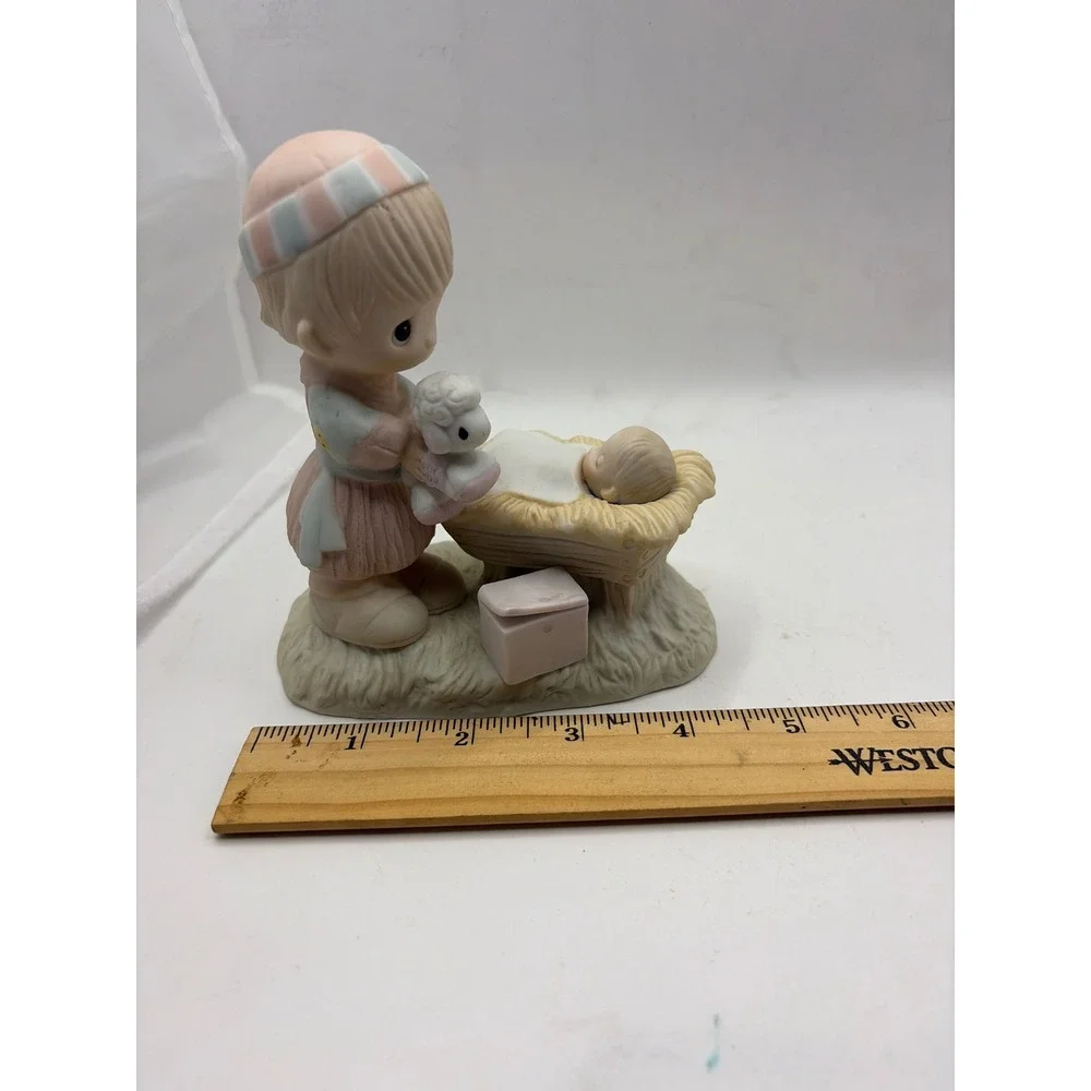 Precious Moments Christmas Is A Time To Share Shepherd‎ Manger Figurine E-2355